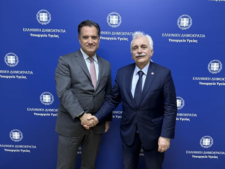 Ο Πρόεδρος του Ελληνικού Ερυθρού Σταυρού συναντήθηκε με τον Υπουργό Υγείας