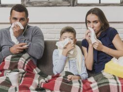 portrait-mother-with-father-son