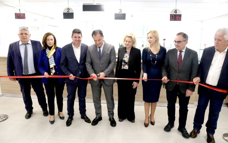 Εγκαινιάστηκαν τα νέα γραφεία της Περιφερειακής Διεύθυνσης (ΠΕ.ΔΙ.) και του Φαρμακείου Ε.Ο.Π.Υ.Υ. Ανατολικής Αθήνας παρουσία του Άδωνι Γεωργιάδη