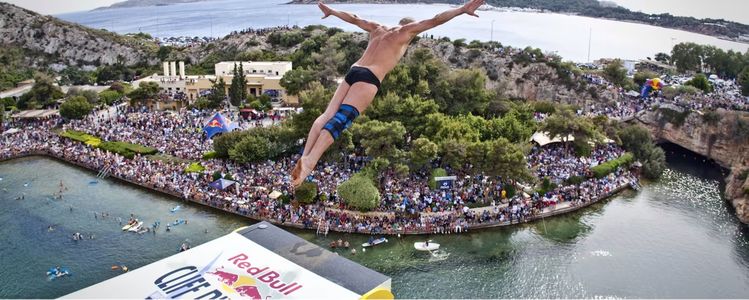 Για τρεις ολόκληρες μέρες το πιο εντυπωσιακό event στη λίμνη Βουλιαγμένης!