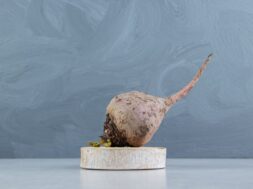 radish-wooden-trivet-marble_114579-65147