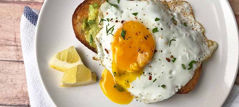 How-to-Make-the-Perfect-Fried-Egg