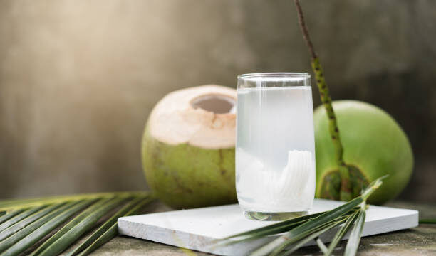 Coconut juice,Drink coconut water