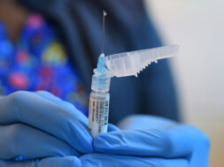 Federal Government Ends Covid Vaccine Recommendations For Children And Pregnant Women