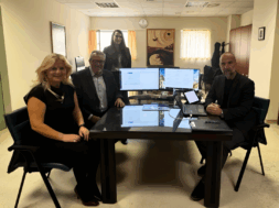 202511280941501495-1200×813