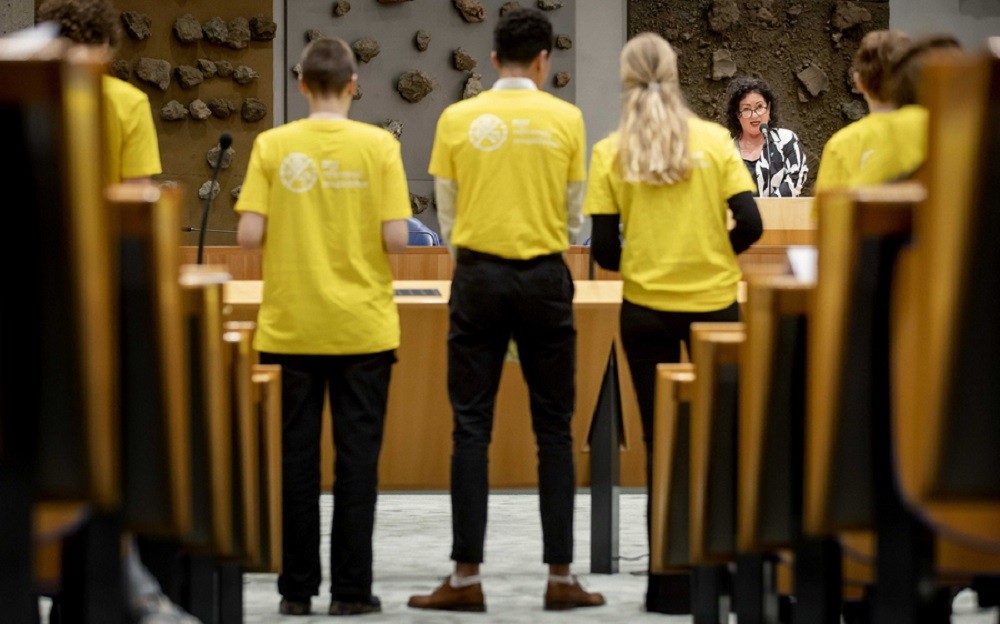 Σοκαριστικά στοιχεία για την ψυχική υγεία των εφήβων στην Ευρώπη