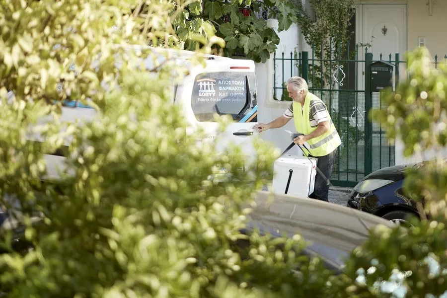 Αυξάνεται η συμμετοχή στο πρόγραμμα κατ’ οίκον φαρμάκων του ΕΟΠΥΥ