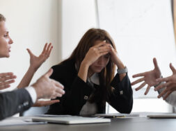 bn_toxic-work-environment-1