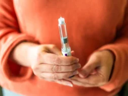 woman-holding-glp1-medications