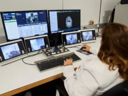 210908100628_karkinos-pneymonas