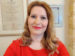 ΜΑΤΑ ΤΣΙΚΡΙΚΑ