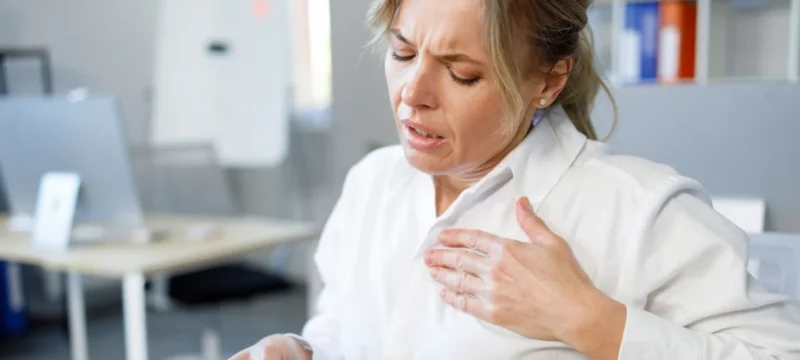 8720c56f-bigstock-mature-business-woman-sufferin-453555419