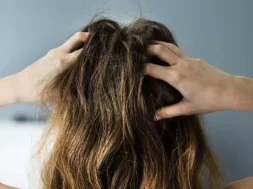 Itchy-Scalp-1322057120-967×544-ad_jpg