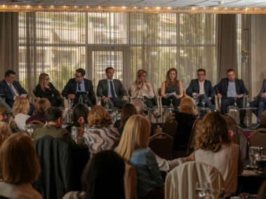 Πάνελ ΙΙ Χρηματοδότηση – Πρόσβαση