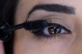 210614171429-02-makeup-toxic-chemicals-wellness-restricted